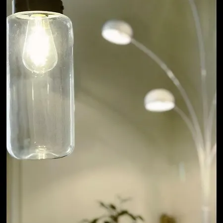 Trendy House 5min From Shoppingstreets * ブルージュ