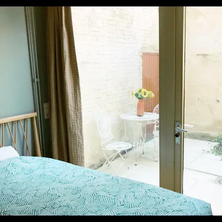 Trendy House 5min From Shoppingstreets 別荘 ブルージュ
