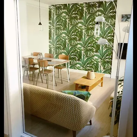 Holiday home Trendy House 5min From Shoppingstreets Bruges