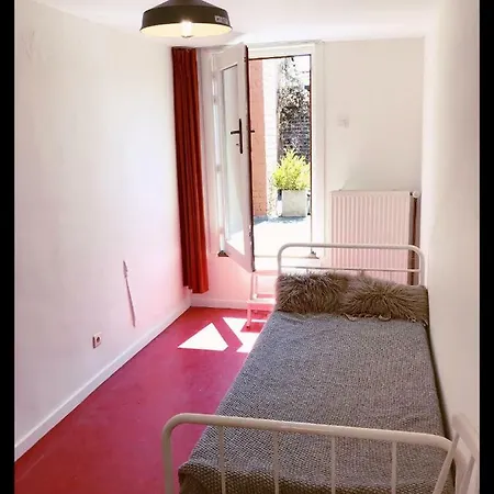 Trendy House 5min From Shoppingstreets Holiday home *