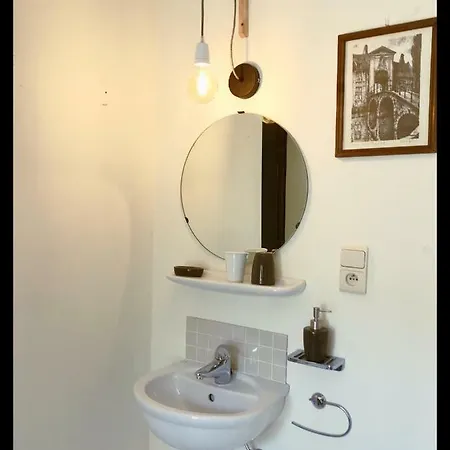Trendy House 5min From Shoppingstreets Σπίτι διακοπών *